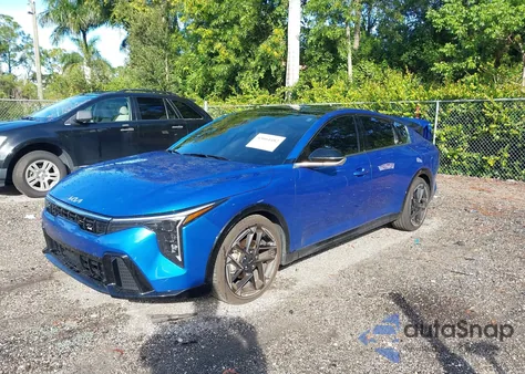 2025 Kia K4 Gt-Line из США, поврежденный, VIN 3KPFW4DE4SE162536